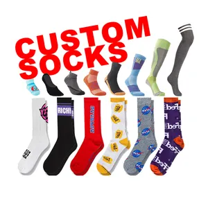 (FY) tasarım kendi ekip özel pamuk baskı işlemeli OEM çorap nakış logo özelleştirmek custom made logo spor erkek çorap