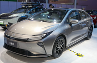 Édition 2023, essence automatique, 5 places, conduite à gauche, pneus R15, sièges en tissu pour Corolla berline, voiture d'occasion, 1.8L E-CVT, édition haut de gamme