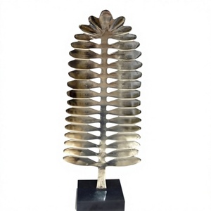 Escultura de Hoja Metálica de Lujo para Mesa, Estatua de Hoja de Helecho Plateada, Objeto de Arte Botánico Moderno sobre Base de Mármol, Decoración para el Hogar - Product Image 1