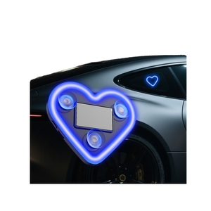 Nuevas 2 Luces LED Solares Decorativas para Coche, Luz Ambiental para Ventana, RGB, Cinco Modos, Forma de Corazón, Lámpara de 6V - Product Image 1