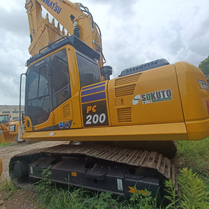 รถขุดไฮดรอลิกแบบตีนตะขาบ Komatsu PC200-8 มือสอง ขนาด 20 ตัน รุ่นปี 2022 บุ้งกี๋ 0.9 เมตร 143 แรงม้า สำหรับงานก่อสร้าง - Product Image 1