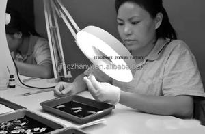 Diseño y Fabricación <span class=keywords><strong>de</strong></span> Collares con Letras LOGO, Joyería Hip Hop, Procesamiento <span class=keywords><strong>de</strong></span> Colgantes, Fabricación <span class=keywords><strong>de</strong></span> Moldes para Joyería con Letras - Product Image 2