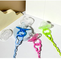 Attache-sucette pour bébé de qualité alimentaire en gros, vente chaude, distributeur portable de sucettes pour bébé, sucette en plastique personnalisée, attache-sucette pour enfants