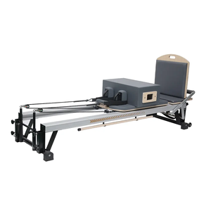 Machine de Pilates Reformer <span class=keywords><strong>V2M</strong></span> de qualité supérieure pour studio commercial, avec ressorts importés, en aluminium blanc - Product Image 1
