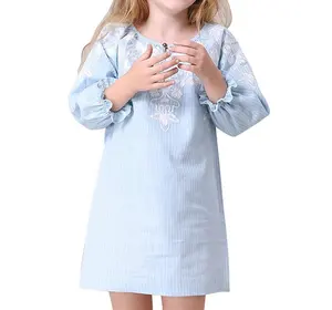 Gaun Mini Anak Perempuan Bordir Biru Manis, Gaun STb-0940 Mini Bayi Lengan Panjang Leher Bulat Lembut untuk Anak Perempuan