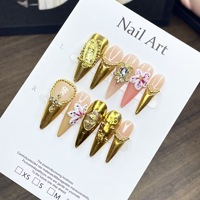 Échantillons gratuits, personnalisation de marque, ensemble complet de faux ongles de luxe 3D en forme de fleur, talons hauts, styles aléatoires disponibles.
