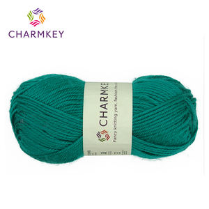 Charmkey premium doux brillant 100% tricot à la main acrylique 3 plis 4 plis <span class=keywords><strong>babg</strong></span> fil acrylique prix de gros - Product Image 3