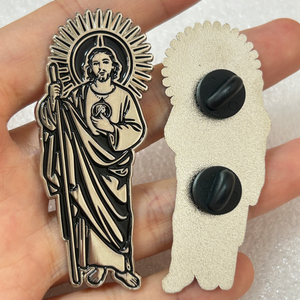 Al por mayor: Pins <span class=keywords><strong>de</strong></span> metal con diseño <span class=keywords><strong>de</strong></span> sombrero mexicano, Pins <span class=keywords><strong>de</strong></span> <span class=keywords><strong>San</strong></span> <span class=keywords><strong>Judas</strong></span> Tadeo <span class=keywords><strong>de</strong></span> esmalte suave, Pins <span class=keywords><strong>de</strong></span> moda con temática religiosa, Pins <span class=keywords><strong>de</strong></span> recuerdo para ropa, en stock. - Product Image 6