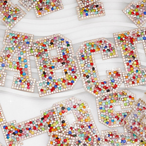 Cổ Tự Dính Rhinestone Thư Vá 5.5Cm Chiều Cao Vải Nhựa Tự Làm Hat Trang Trí Nội Thất Tiếng Anh Thư Hình Dạng Appliqued Kỹ Thuật - Product Image 4