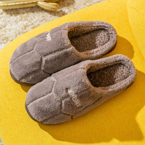 Nuevas Pantuflas de Interior de Algodón Cálido con Forro de Peluche, Punta Cerrada, Antideslizantes y Personalizables - Product Image 6