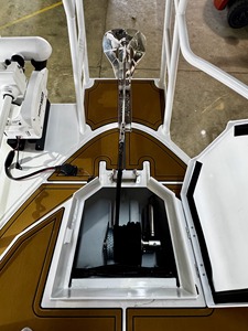 Bateau de pêche de luxe SeaKing Boss 770 Max 300HP-400HP, yacht sportif en aluminium soudé de qualité <span class=keywords><strong>marine</strong></span> de 25 pieds (7,5 m) - Product Image 3