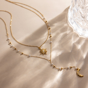 Collar con colgante de sol y luna, acero inoxidable 18K, doble capa, gargantilla de perlas, diseño geométrico de estrella, para regalo - Product Image 4