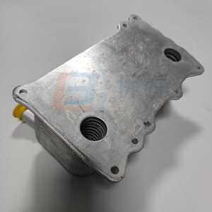 Enfriador de aceite 95810727100 94810728122 para Porsche 9A Cayenne, pieza de repuesto - Product Image 1