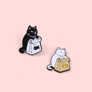 Kunying-insignia en forma de gato chapado en oro, Pin de solapa esmaltado personalizado de dibujos animados de animales - Product Image 5