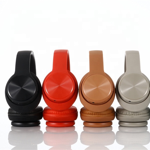 Soft Comfortable Wearing Foldable Bluetooth Headphone Multifunctional Design For Daily Leisure And Outdoor Activities