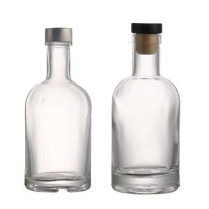 Xuzhou Rond Personnalisé Vide 200ml 375ml 500ml 750ml D'<span class=keywords><strong>alcool</strong></span> 1 Litre Bouteille de <span class=keywords><strong>Vodka</strong></span> En Verre avec Du Liège - Product Image 3