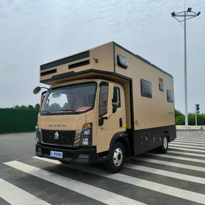 Camioneta Ligera Howo con Transmisión Automática, Muy Vendida en el Medio Oriente, a un Precio Muy Económico, con Amplio Espacio para Viajes Familiares - Product Image 1
