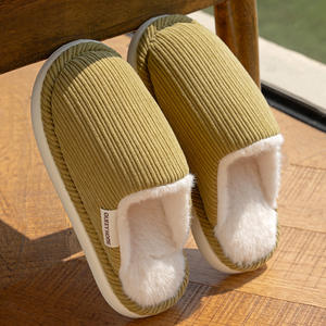 รองเท้าแตะในบ้านแบบหนานุ่มกันลื่น รุ่นใหม่ปี 2025 ให้ความอบอุ่นและเงียบสงบ - Product Image 6