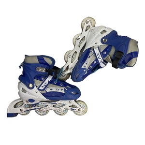 Patins à roulettes 2026 en gros pour garçons et filles, patins professionnels d'occasion, patins à roulettes clignotants mixtes - Product Image 3