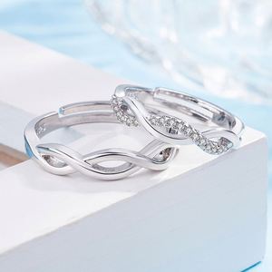 Anillo De Acero Inoxidable Platinum Plated Sparkling Hollow Design <b>Couple</b> <b>Ring</b> Men and Women Lover <b>Ring</b> for Valentine's Gift - Product Image 3