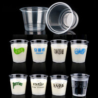 Gobelets à café jetables en PET transparent de haute qualité, à paroi simple, personnalisables, avec couvercles en dôme pour boissons glacées, durables, tailles de 8 oz à 24 oz
