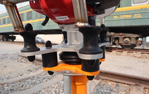 Machine de compactage de rails portable pour la maintenance des voies ferrées - Product Image 6