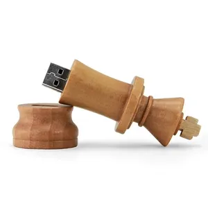 China Leverancier Goedkope Bulk Schaakvorm Usb Flash Drive Hoge Snelheid 8Gb Houten Usb Schijf