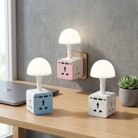 Prise de courant universelle à 3 prises avec 2 ports USB-A et 2 ports USB-C 5V 2.1A, prises US/UK/Inde, veilleuse de chevet