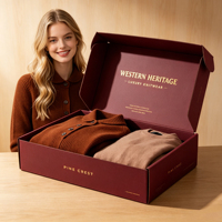 Boîte en carton ondulé personnalisée de luxe avec logo imprimé, carton rose pliable pour l'emballage d'expédition de cadeaux de marque de vêtements (pulls)