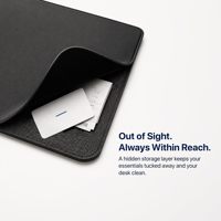 Alas Meja Pengisi Daya Nirkabel 4 in 1, Mouse Pad, Dapat Dilepas, Magnetik QI, Kulit PU, Kantong Tersembunyi XL untuk iPhone, Android, Earbuds