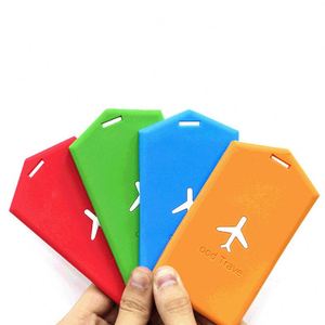 Étiquette de bagage de voyage personnalisée en PVC souple de haute qualité à prix abordable - Product Image 6
