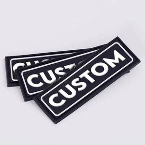 Étiquettes en silicone personnalisables de qualité supérieure, formes et motifs personnalisés, étiquettes pour vêtements pour commandes en gros - Product Image 4