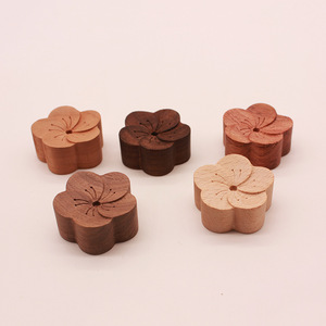 Diffuseur de voiture en bois de hêtre brun, parfum longue durée pour sortie d'air, aromathérapie, huile essentielle, parfum - Product Image 3