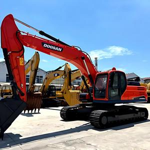 Excavadora de cadenas Develon DX260LCA de 26 toneladas, excavadora hidráulica con motor potente y alta eficiencia de combustible para la construcción - Product Image 1