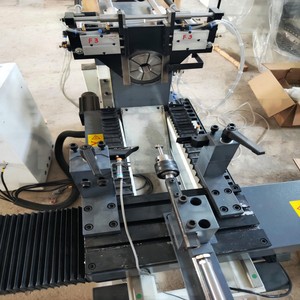 TJ-80 nhỏ cho ăn tự động <span class=keywords><strong>CNC</strong></span> chế biến gỗ <span class=keywords><strong>Lathe</strong></span>, Mini <span class=keywords><strong>Lathe</strong></span> gỗ hạt để bán - Product Image 6