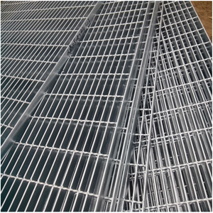 Grille en acier galvanisé à chaud, en alliage de <span class=keywords><strong>fer</strong></span> et d'aluminium, anti-corrosion, résistante au feu, légère, pour bâtiment, à verrouillage par pression - Product Image 6