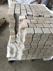 Pavés en pierre de granit jaune rouillé bon marché Top flammé et quatre côtés <span class=keywords><strong>Pavé</strong></span> en granit à motif de brique naturelle pour allée <span class=keywords><strong>jardin</strong></span> autres - Product Image 6