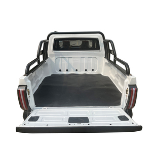 Nouvelle Arrivée Mini Pick-up Électrique 5 Places à Propulsion Arrière Batterie Lithium Caméra Arrière Toit Métallique Porte-Bagages Intérieur Lumineux Commande Tactile Unique - Product Image 3