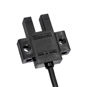 Commutateur optique EE-SX677P-WR 1M EE-SX677-WR 1M EE-SX674-WR 1M Sortie PNP Câble de 1m Connecteur pré-câblé Automatisation industrielle - Product Image 1