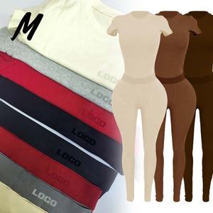 Kadınlar İçin Kısa Kollu Tişört Tayt Salon Takımı Toptan Pamuklu Nervürlü Özel Tasarım Salon Takımı 2 Parça Kadın Takımları - Product Image 1