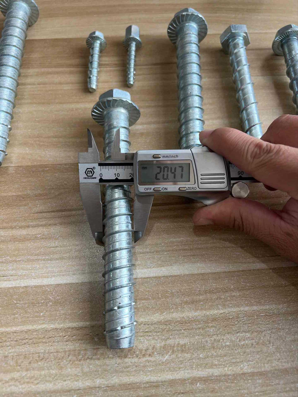 M8 M10 M12 hex flange head thunder masonry self tapping concrete screw bolt