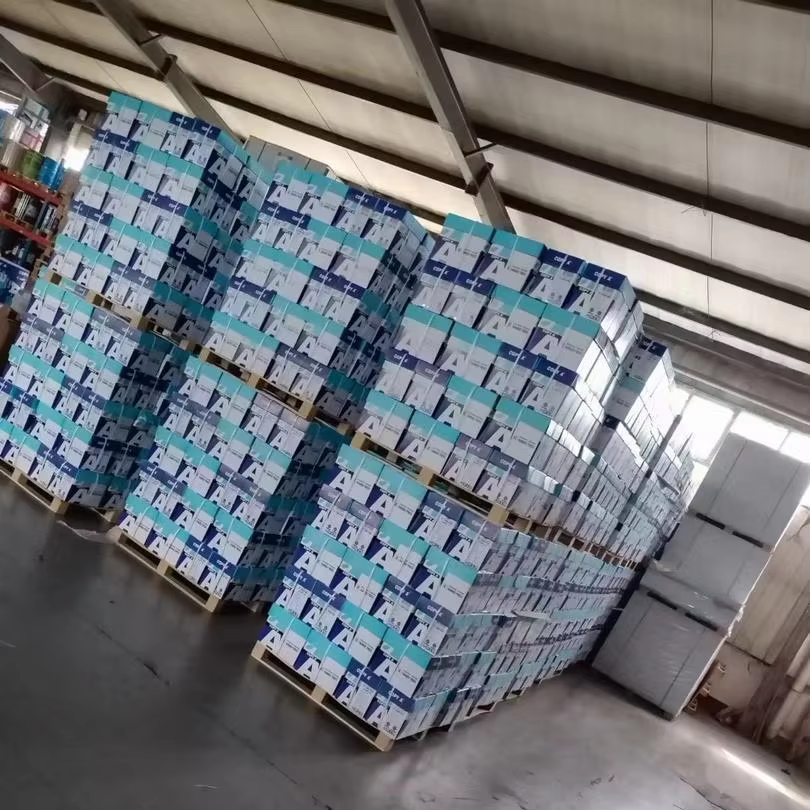Super good quality and good price A4 size copy print paper with 500 sheets per ream(pack) and 5 reams per box packing