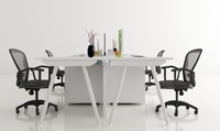 Poste de travail modulaire ergonomique moderne en panneaux de bois pour 6 personnes, idéal pour les bureaux scolaires et les bâtiments commerciaux - Vente en gros 2026