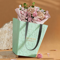 Boîte cadeau en carton de luxe personnalisée avec impression en relief pour cadeaux de boutique