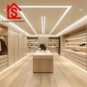 Set di Mobili Moderni Personalizzabili per Camera da Letto con Letto Integrato, Scrivania e Armadio Estensibile per Appartamenti in Legno - Product Image 2