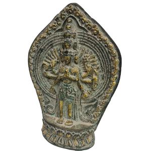 Sculpture indienne en laiton de Bouddha, artisanale, de qualité muséale, antique, décoration d'intérieur, figurine du bouddhisme tibétain, technique de moulage - Product Image 4