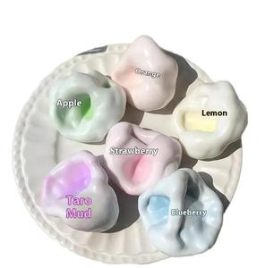 ลูกบอล TPR นุ่มหนึบแบบทำมือ บีบแล้วคืนรูปช้า บรรเทาความเครียด - Product Image 1