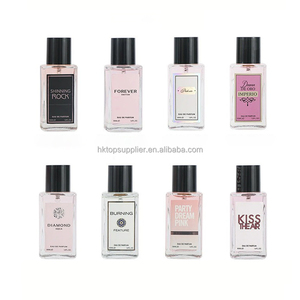 น้ำหอม Eau de Parfum สำหรับผู้หญิง ขนาด 30 มล. หลากหลายกลิ่น สีชมพู ติดทนนาน เหมาะเป็นของขวัญวันวาเลนไทน์และคริสต์มาสสำหรับผู้หญิง - Product Image 3