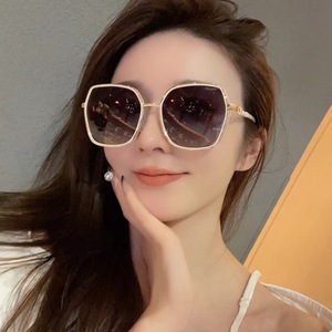 Lunettes de soleil pour femmes, rectangulaires, monture intégrale, polarisées, UV400, protection solaire tendance, adulte 2025 - Product Image 3