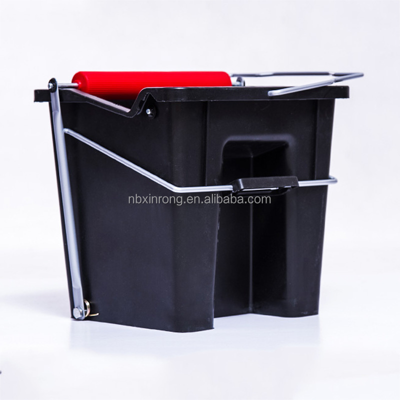 IMPA 174280 14L Black Plastic Marine Mop Bucket with Wringer for